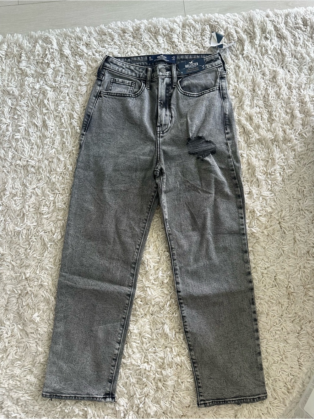 Hollister Ultra-High-Rise Straight Jeans Gray Straight-Leg Jeans Waist 15 NWT